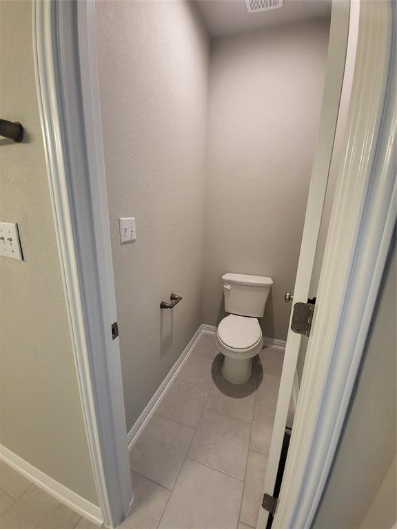 Building Photo - 345 Aqua Spgs Aly