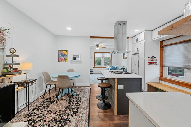 Building Photo - 4149 Haven St