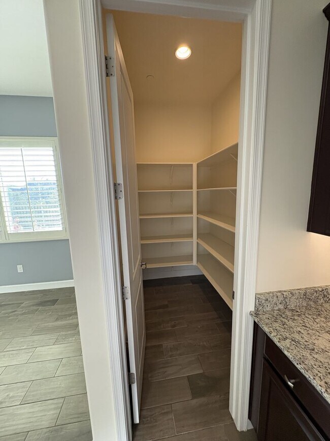 Building Photo - Dove Mountain 4 bedroom with Den 3,277 sq ...