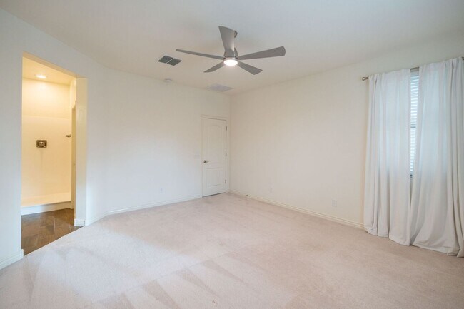 Building Photo - *POOL* Beautiful Gilbert Home Nestled at the Base of the San Tan Mountains