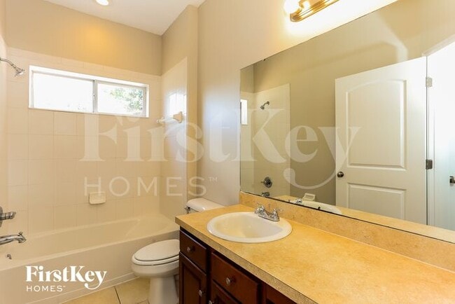 Building Photo - 86353 Sand Hickory Trail