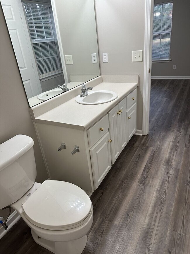 Building Photo - 76 Al Henderson Blvd