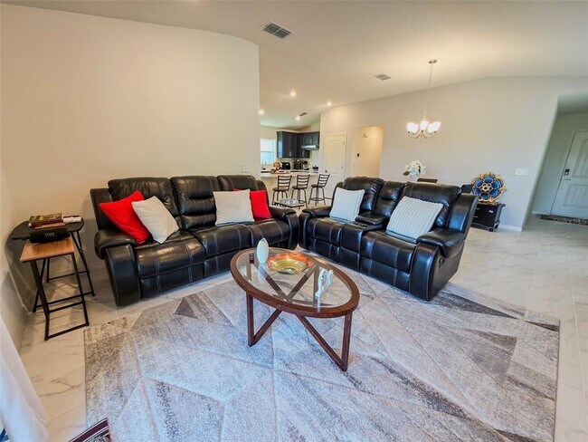 Building Photo - 334 Preserve Pointe Blvd