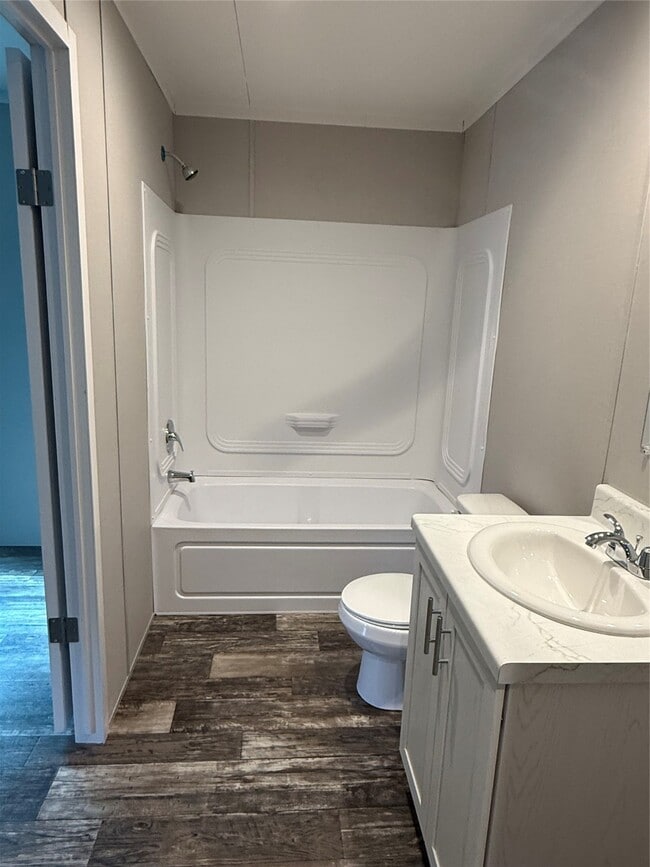 Building Photo - 2430 County Rd 318