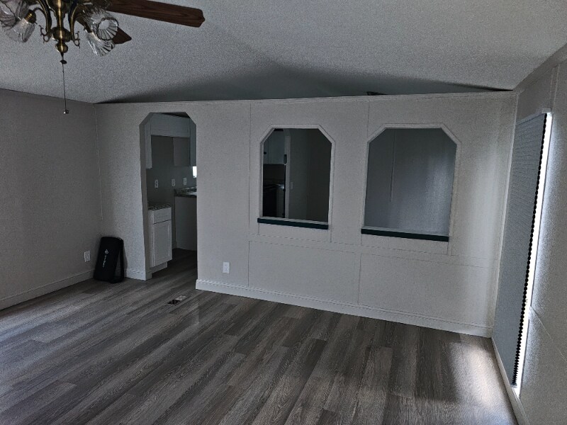 Building Photo - 906 FM247