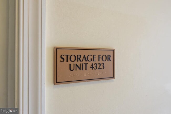 Building Photo - 4323 Champions Run