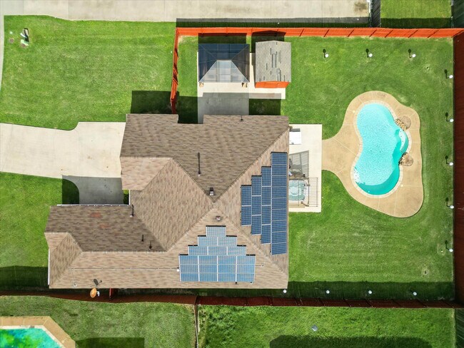 Building Photo - 521 E Robin Ct