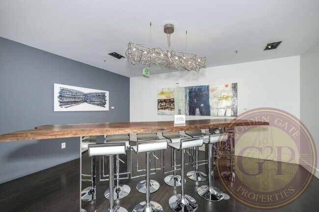 Building Photo - SoMa - 1 BR, 1 BA Condo 759 Sq. Ft. - 3D V...