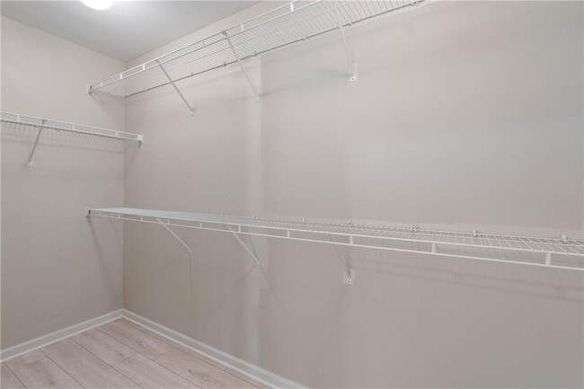 Building Photo - 52 Chimney Springs Dr SW