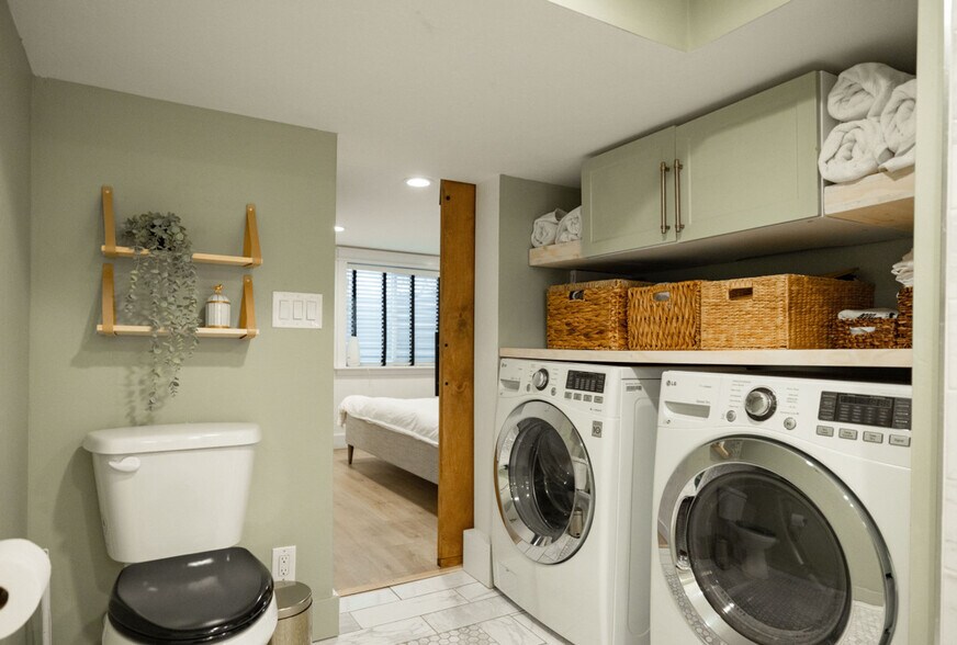 Building Photo - 3045 S 1640 E