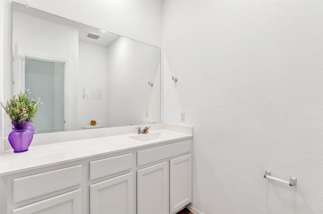 Building Photo - 6220 Arcadia Sound Ln