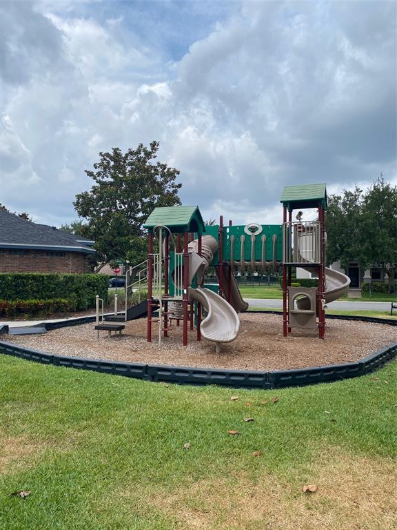 Building Photo - 708 Legacy Park Dr