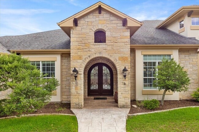 Building Photo - 8600 Bluegrass Dr