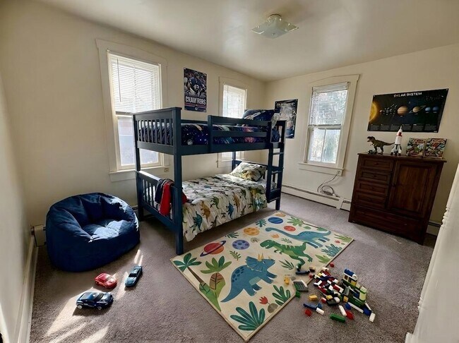 Building Photo - 539-541 S Market St