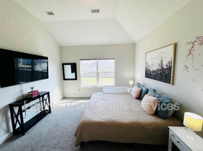 Building Photo - 342 Mcclelland Lp NE