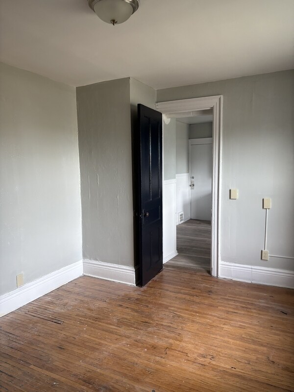 Building Photo - 285 Auburn Ave