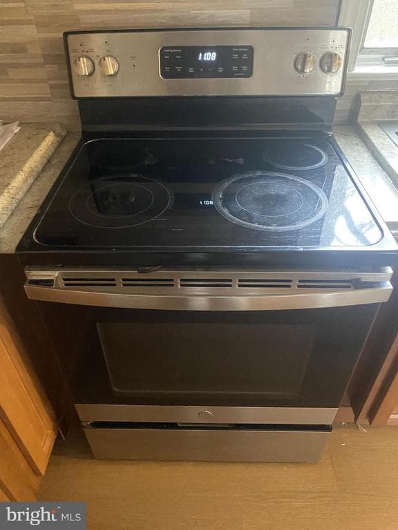 Building Photo - 459 Scotch Rd