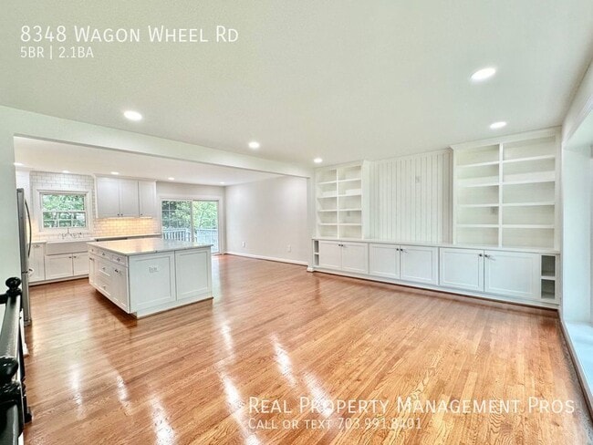 Building Photo - 8348 Wagon Wheel Rd