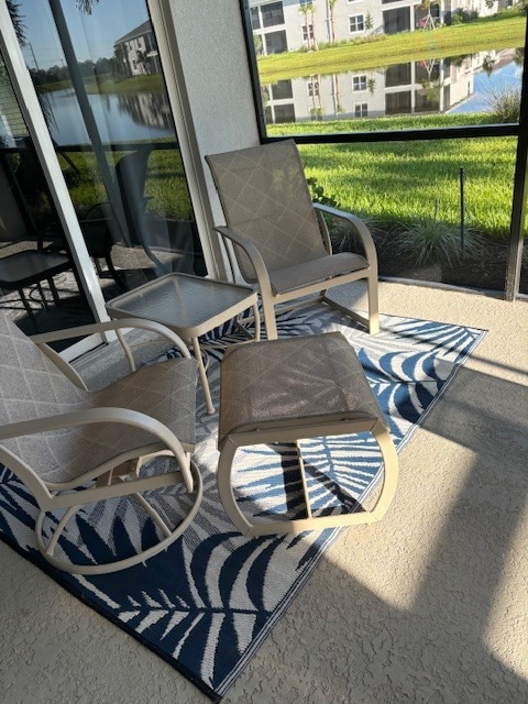 Building Photo - 5739 Oakmont Ct