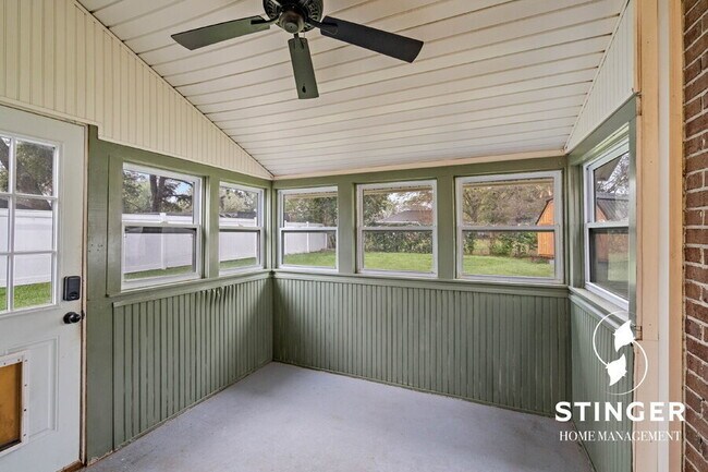 Building Photo - 16 Quail Ridge Cir N