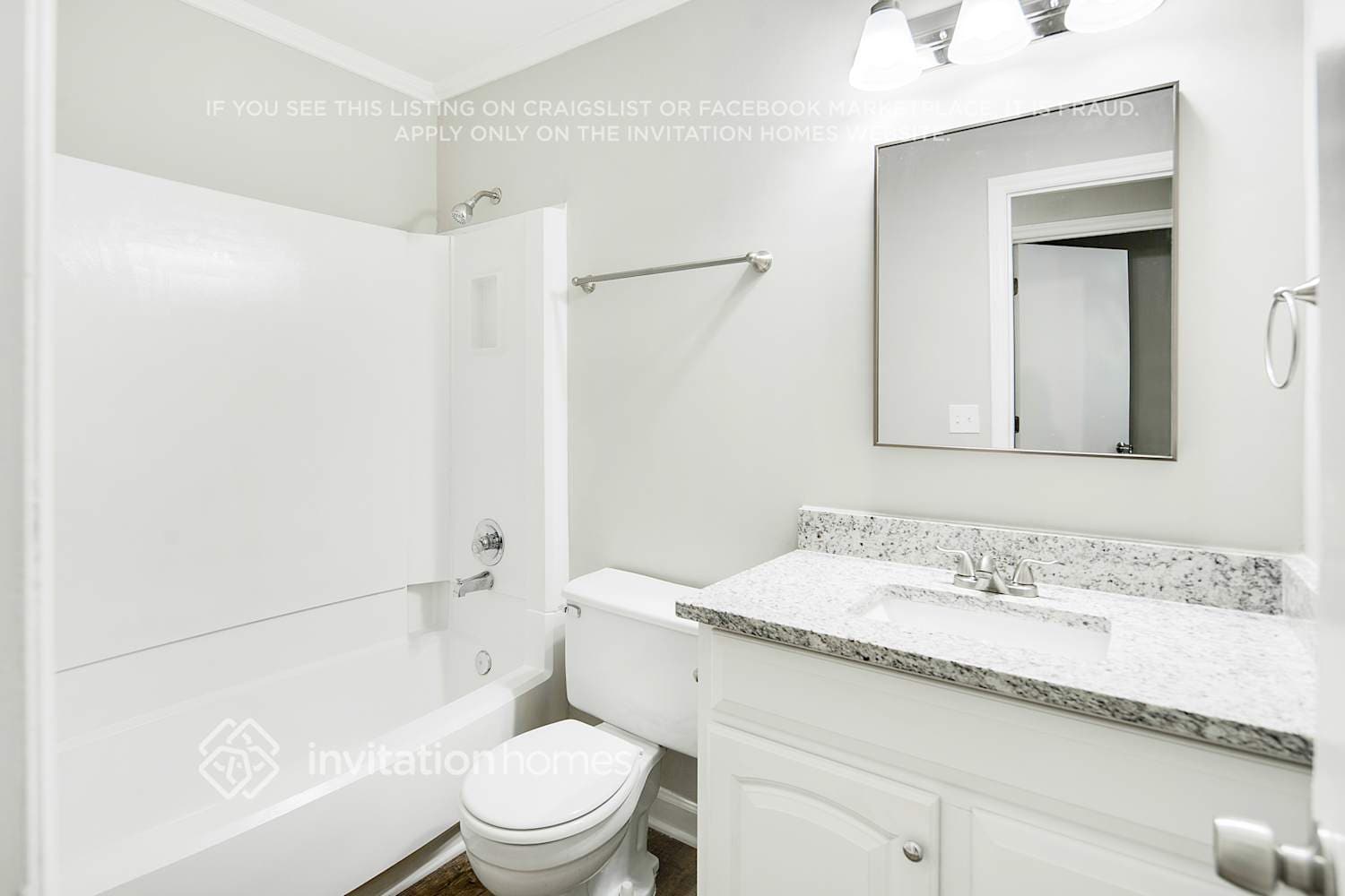 Building Photo - 7820 Hickory Hollow Ln