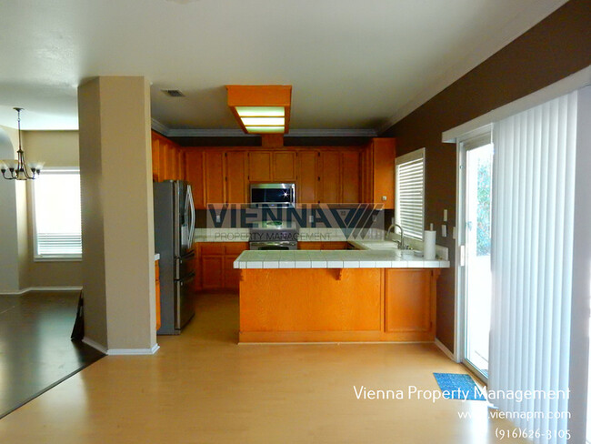 Building Photo - Beautiful 4 Bedroom Home in Natoma Station