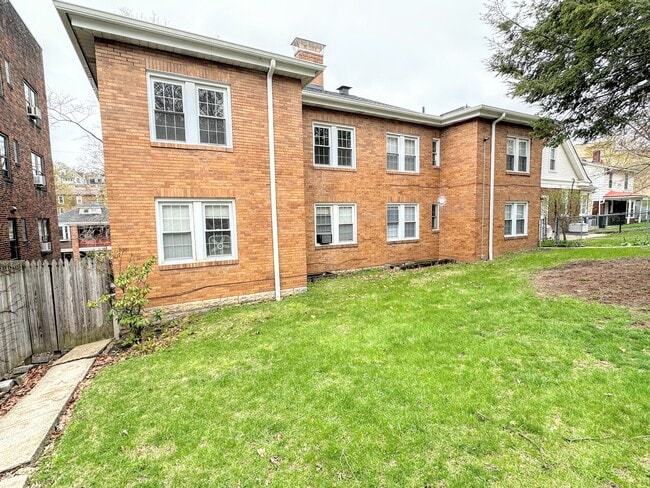 Building Photo - 1326 Arkansas Ave