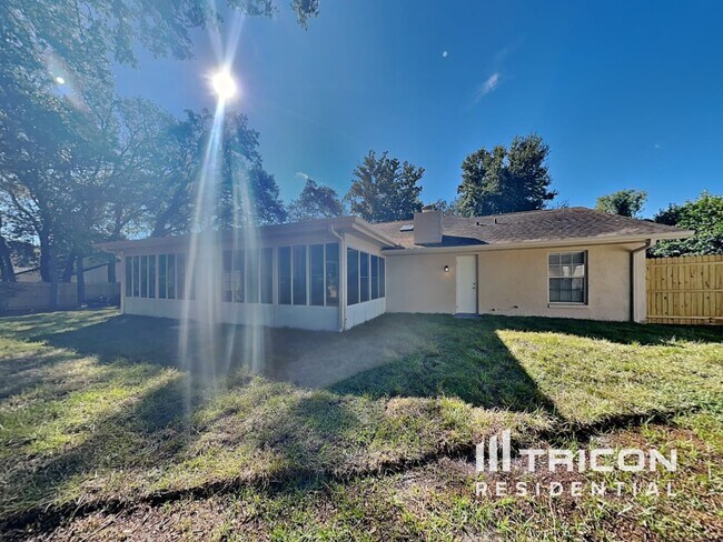 Building Photo - 1557 Skye Ct
