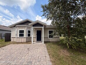 Building Photo - 6609 Osceola St