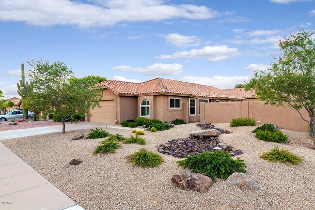 Building Photo - 3818 E Blue Flax Ave