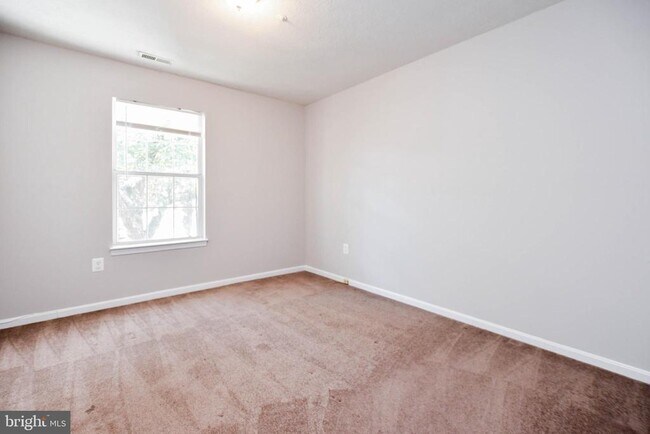 Building Photo - 4529 Running Deer Way