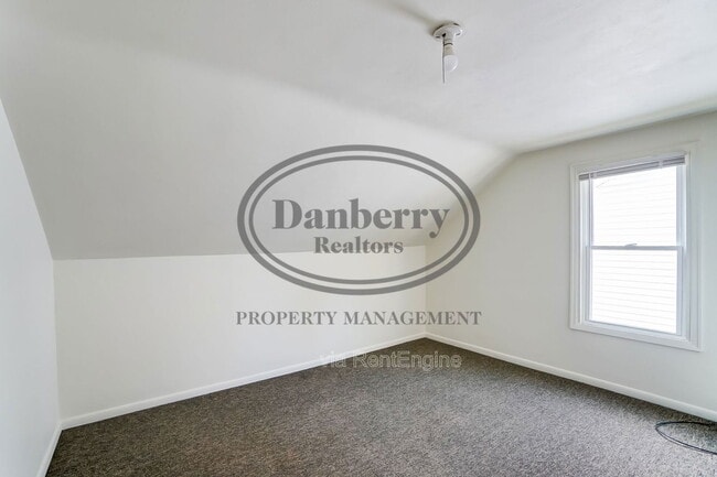 Building Photo - 919 Brookley Blvd