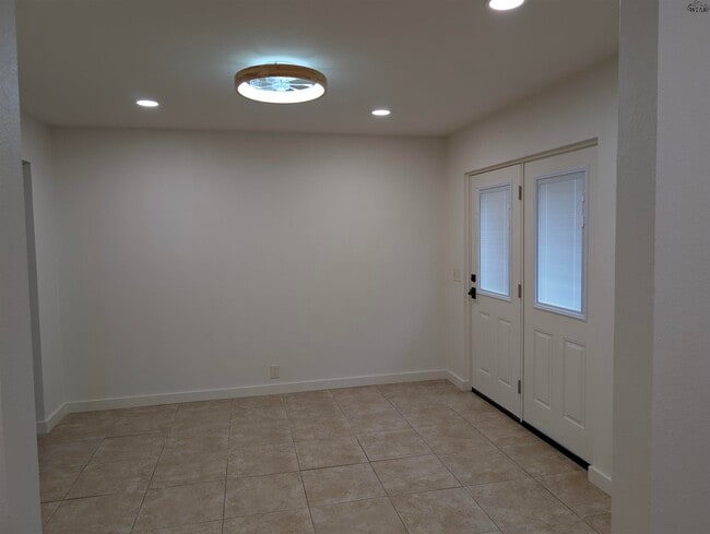 Building Photo - 1311 Amherst St