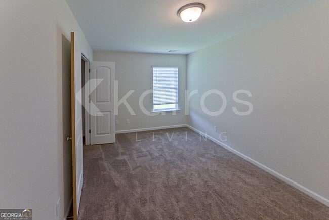 Building Photo - 105 Bluff Rd
