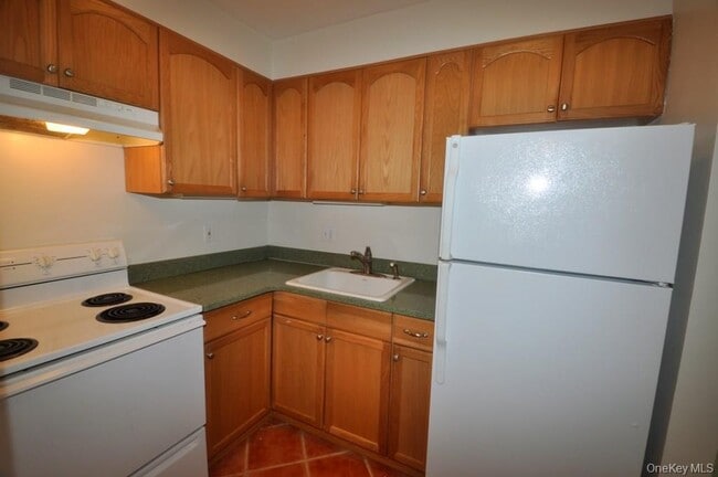 Building Photo - 119 Dehaven Dr