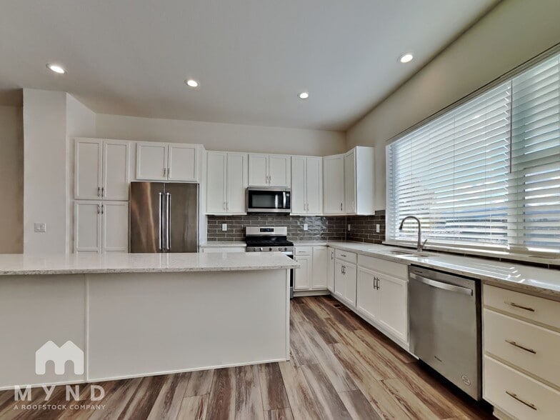 Building Photo - 5094 Ward Rd