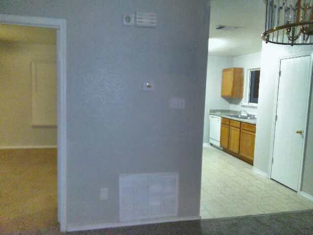 Building Photo - 2354 Mission View