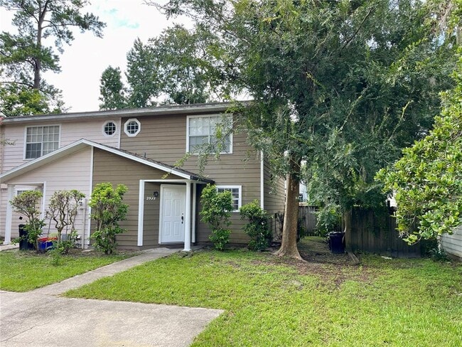 Primary Photo - 2915 SW 38th Pl