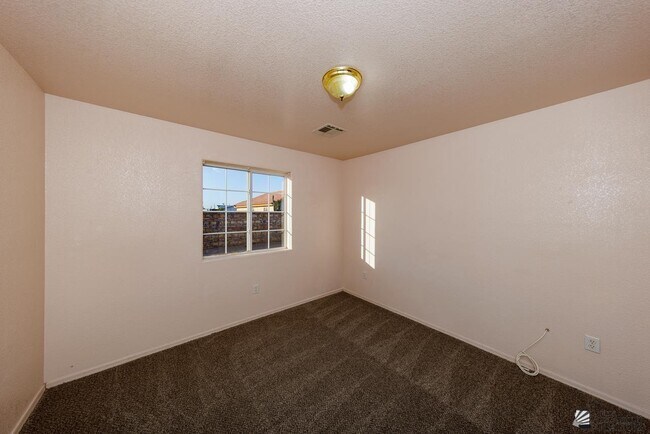 Building Photo - 9672 E 38th St