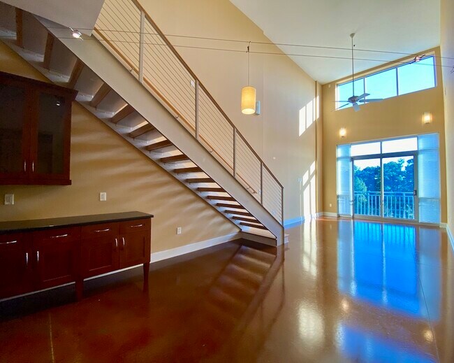 Building Photo - 2608 Erwin Rd