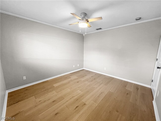 Building Photo - 326 SW 29th St