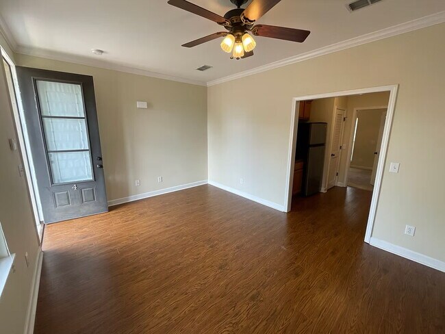 Building Photo - Old Main Condos 1BR | walking distance to Cotton District | Fall ‘26 AVAILABILITY
