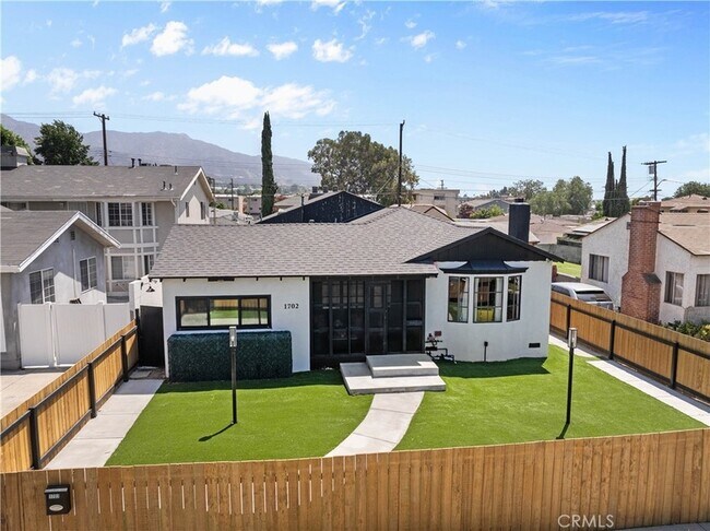 Building Photo - 1702 Landis St