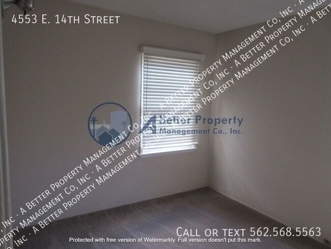 Building Photo - 4553 E 14th St