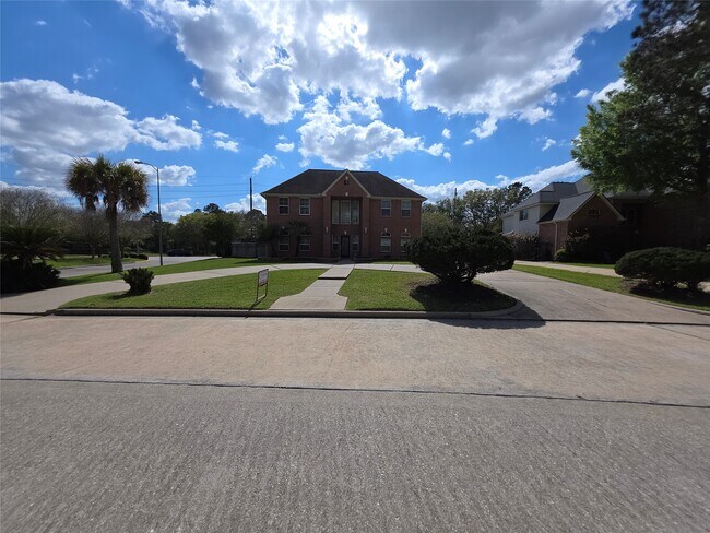 Building Photo - 20615 Gable Ridge Dr