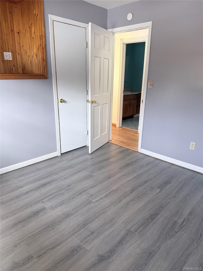 Building Photo - 184 Mt Prosper Rd