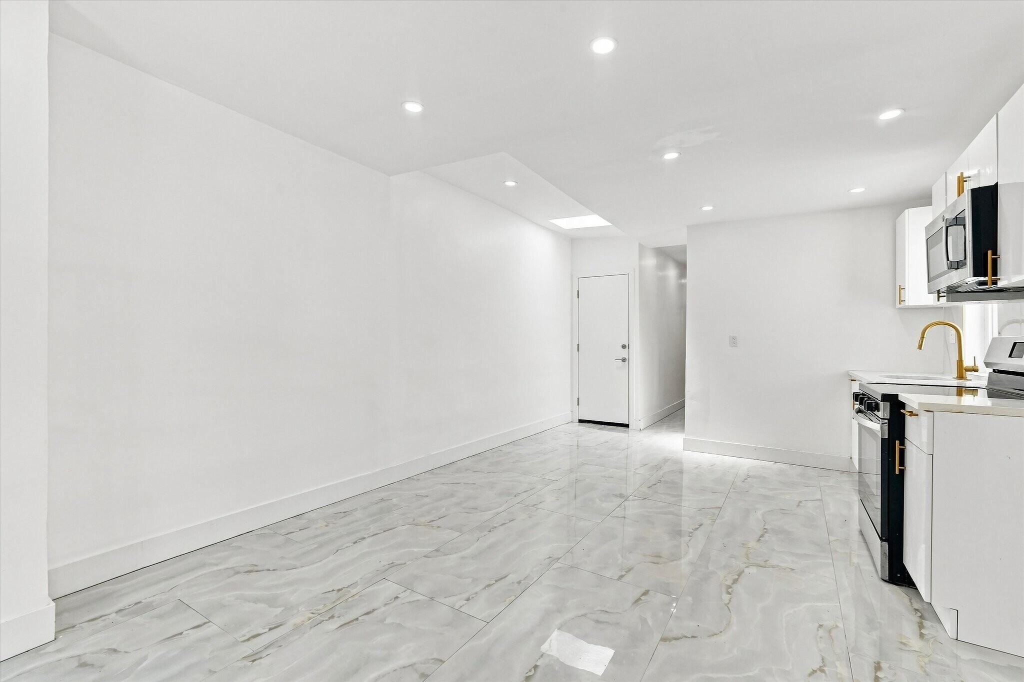 Building Photo - 1119 N 41st St