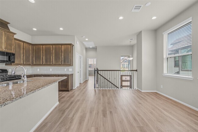 Building Photo - 16207 Northern Cardinal Ln