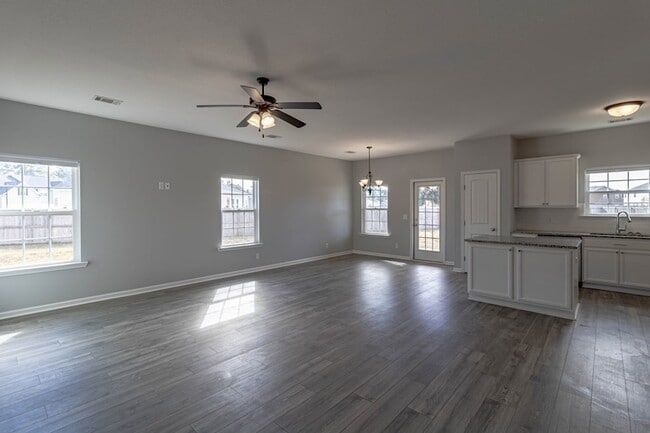 Building Photo - 377 Bobwhite Trail