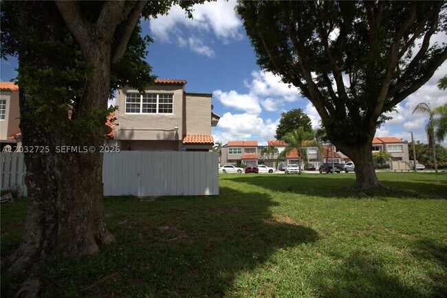 Building Photo - 6475 SW 129th Ave